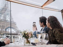 Offrir un déjeuner croisière